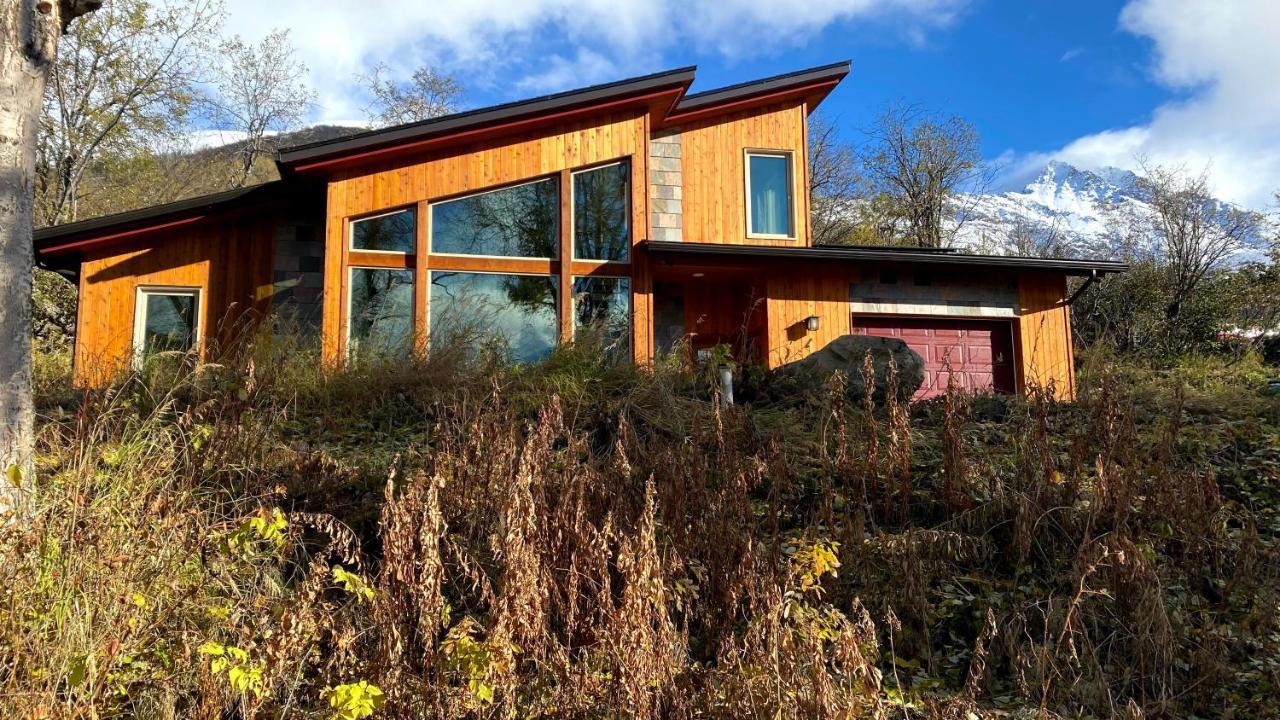 Eagle Peak Guesthouse Eagle River Екстериор снимка
