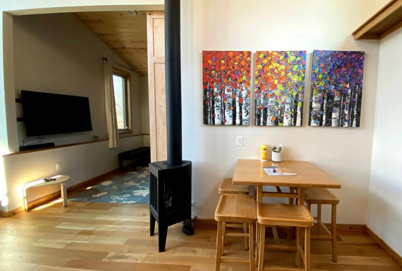 Eagle Peak Guesthouse Eagle River Екстериор снимка