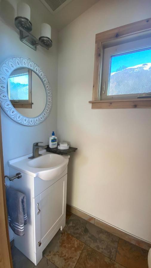 Eagle Peak Guesthouse Eagle River Екстериор снимка