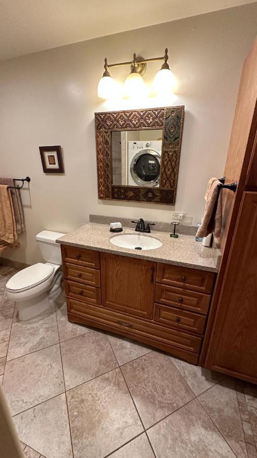 Eagle Peak Guesthouse Eagle River Екстериор снимка